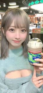 女孩海报